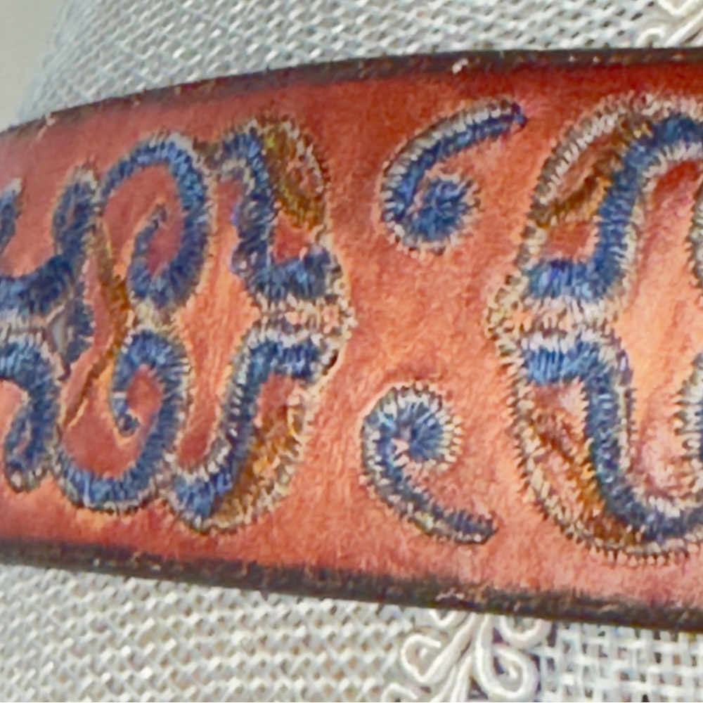 American Eagle Boho Brown Leather Belt Blue Embroidery Tie Front Tassels M/L - Picture 10 of 16